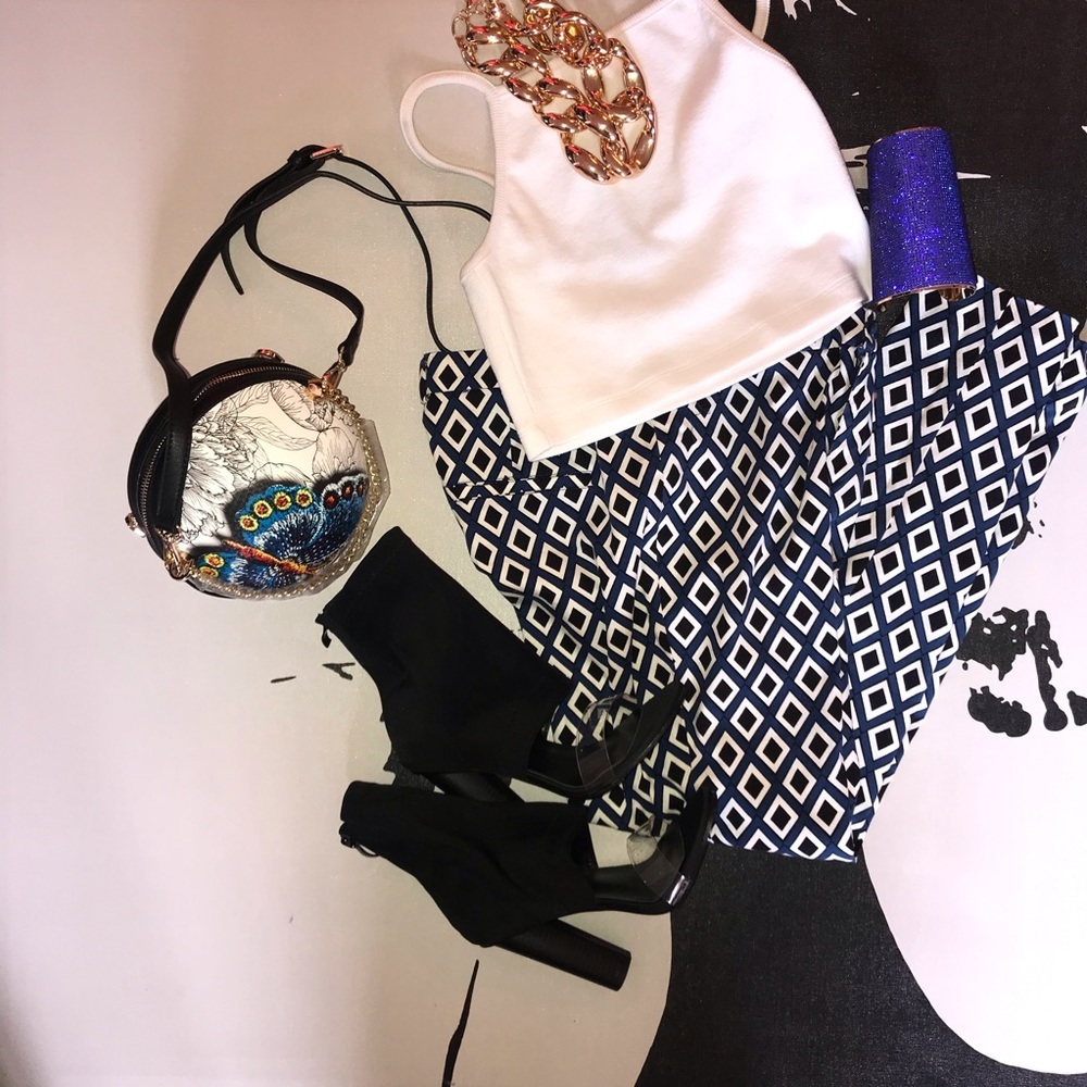 Forever 21 | Diamond Print Pattern Pants​